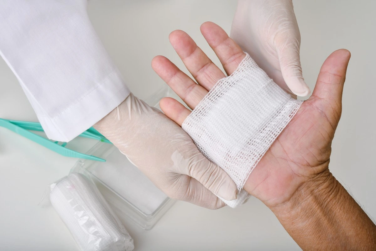 Advanced Wound Care Treatment in Phoenix, Arizona: When Should You Seek Help in 2026? Advanced Wound Care Treatment in Phoenix, Arizona: When Should You Seek Help in 2026?
